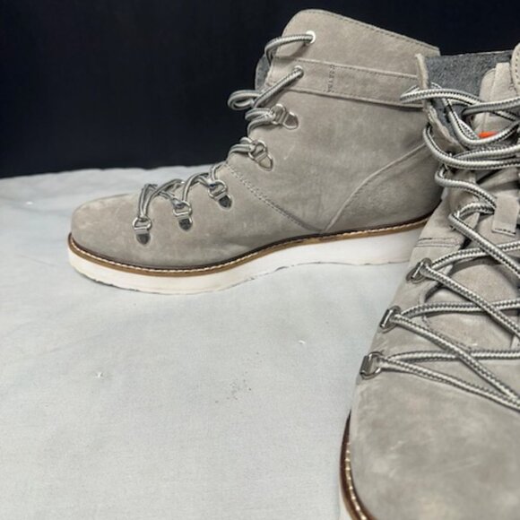 Roxy Alpine Collection Hiker Woman's Size 10 - Picture 2 of 12